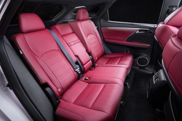 2017-lexus-rx-350-backseat